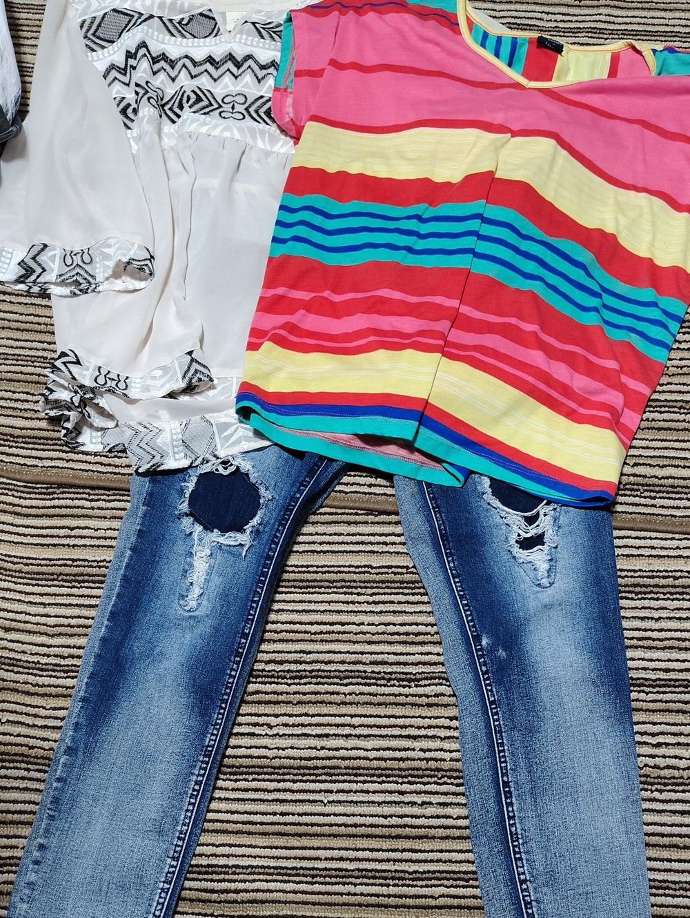 #0258 21 Black/ Multicolor Striped Short Sleeve Combo